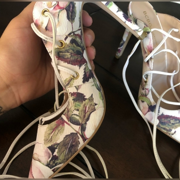 BCBGeneration Hayes Watercolor Floral Chalk Lace Up Heels - Picture 5 of 10